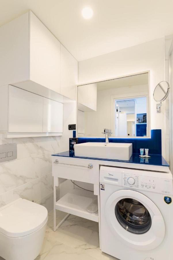 Lux Apartaments Μπατούμι Εξωτερικό φωτογραφία